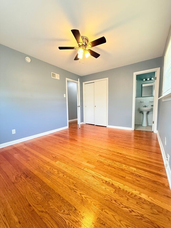 Building Photo - Charming 3 Bedroom Home in Florissant