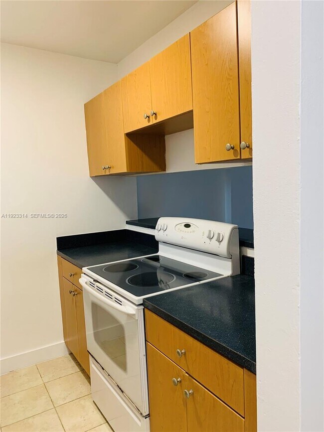 Building Photo - 665 NE 83rd Terrace