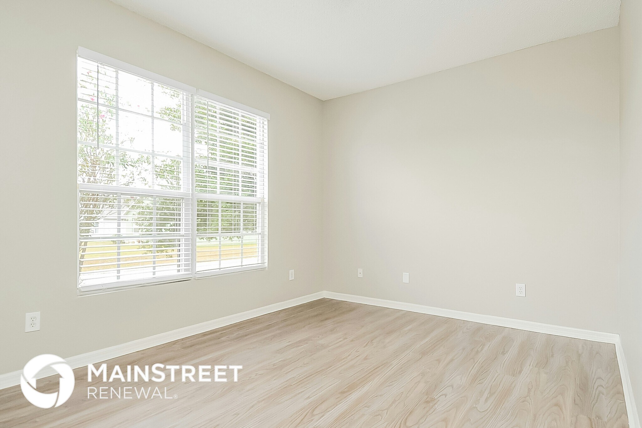 Building Photo - 527 Madina Cir