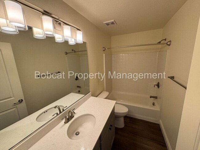 Building Photo - 1249 Correlli Ct