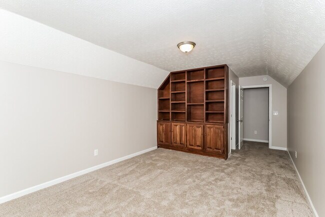 Building Photo - 236 Vineyard Ridge Dr