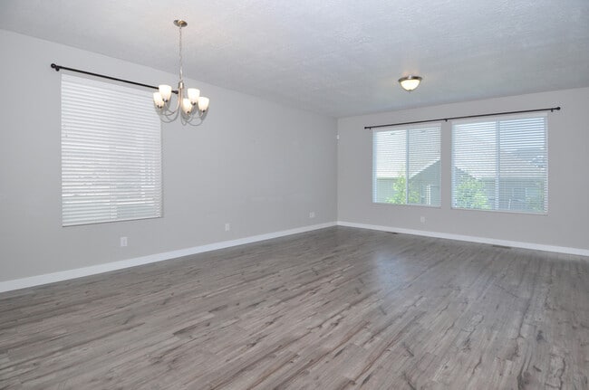 Building Photo - 11497 S Alta Loma Ln