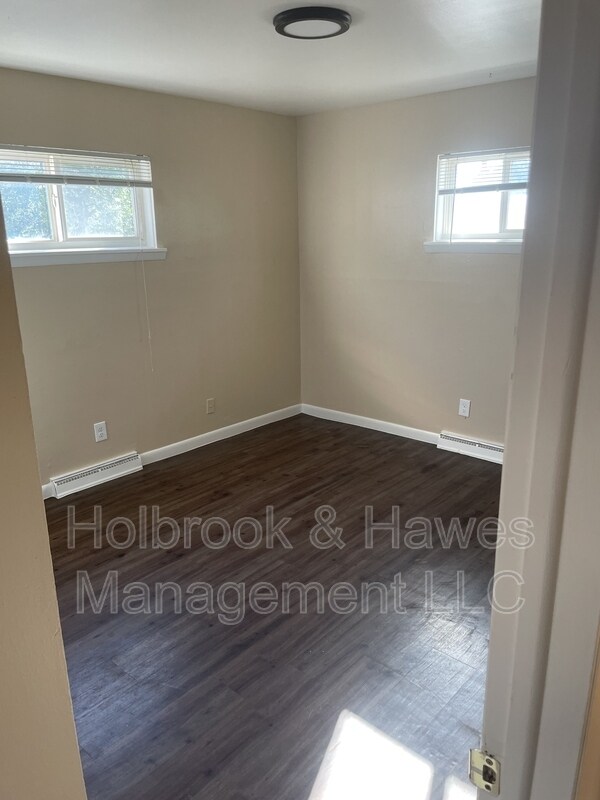 Building Photo - 3613 Highland Dr