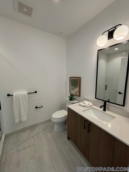 Building Photo - 199 Gardner St