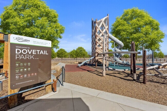 Building Photo - Beautiful 2 Bed 2 Bath Condo Near Rigden Farms!