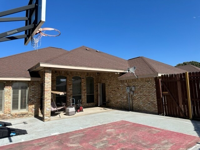 Building Photo - 2802 Dove Ave