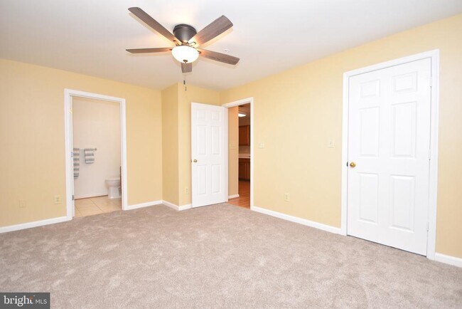 Building Photo - 11000 Kinship Ct