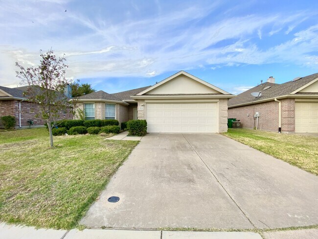 Primary Photo - 9912 Carter Dr
