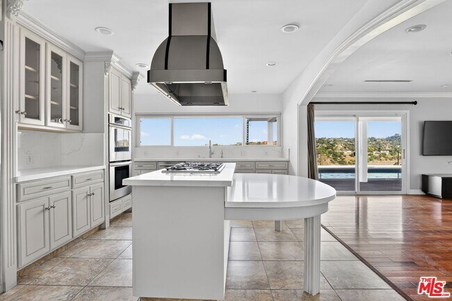 Building Photo - 4186 Regal Oak Dr