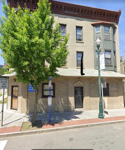 Primary Photo - 400 North Ave