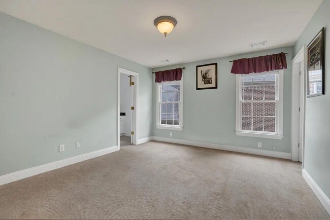 Building Photo - 12795 Wyngate Trail