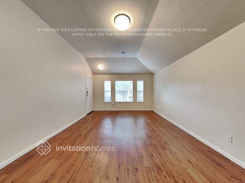 Building Photo - 3719 Iris Ridge Way