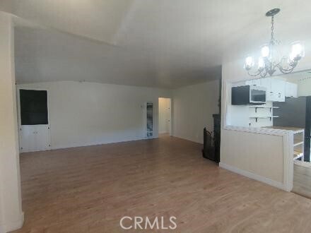 Building Photo - 495 A Ct