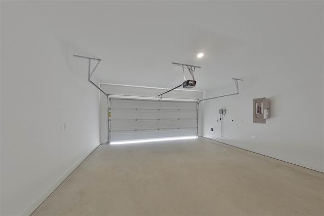 Building Photo - 1206 Dye Blvd