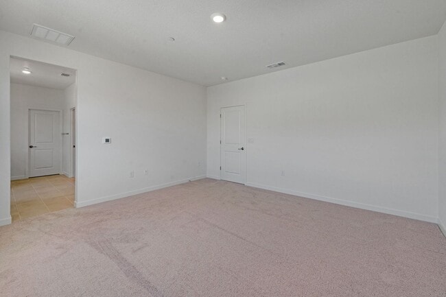 Building Photo - Never Lived In 4 Bedroom Home for Rent in Folsom Ranch!