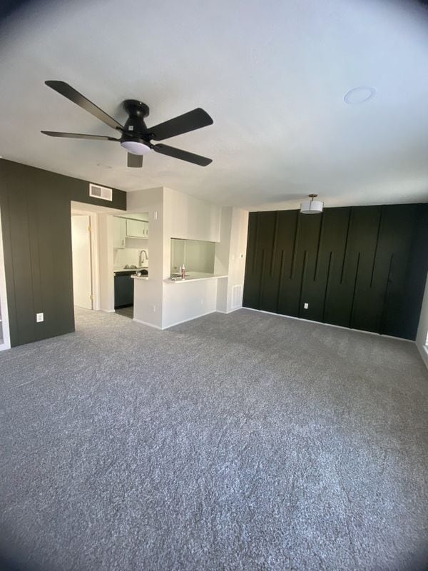 Building Photo - 6410 Del Monte Dr