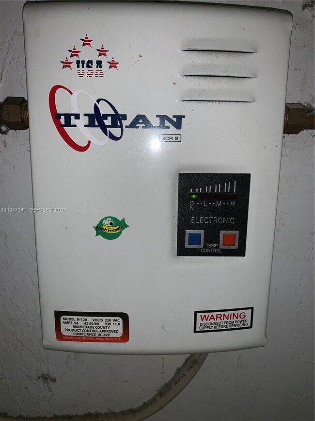 Building Photo - 7931 SW 104th St