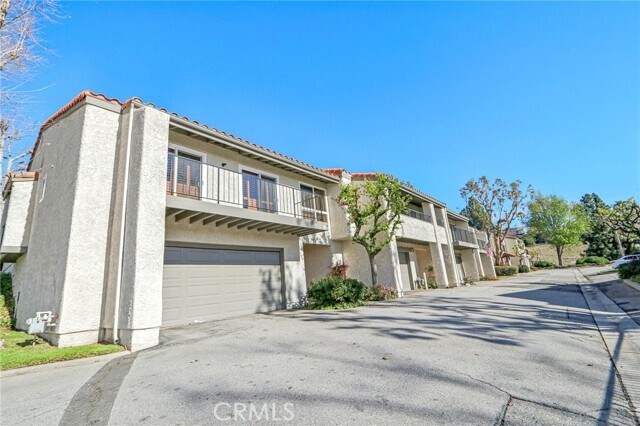 Building Photo - 19535 Rinaldi St