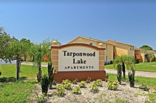 Primary Photo - Tarponwood Lake Apartments