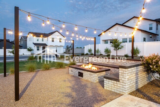 Building Photo - 9117 N 181st Ave