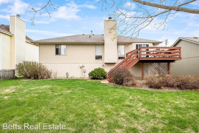 Building Photo - 3 br, 3 bath House - 6328 N. 105th Street
