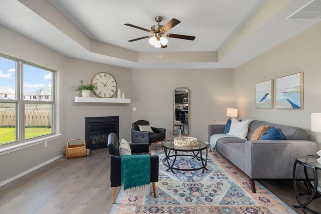 Building Photo - Beautiful 4 Bedroom Rental in Nixa with a ...
