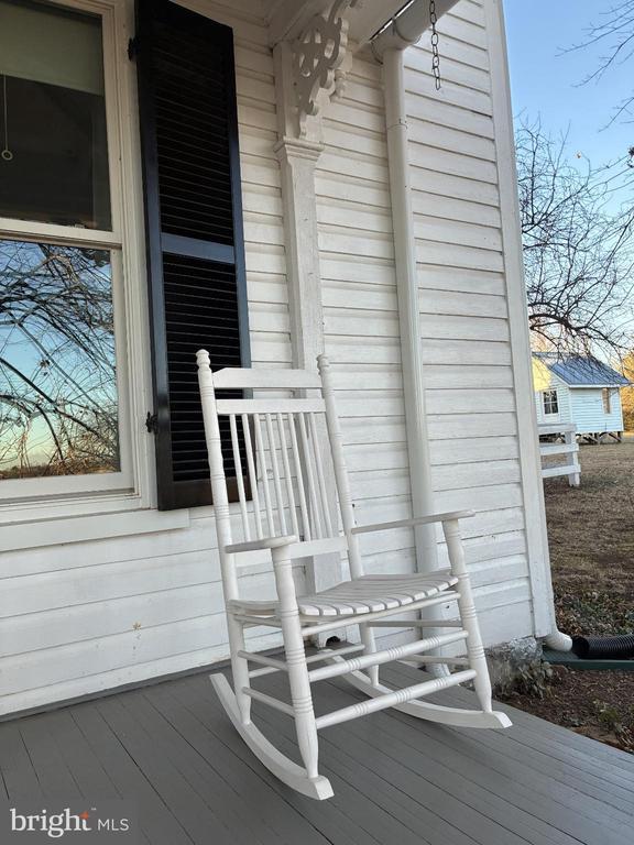 Building Photo - 873 Hawlin Rd