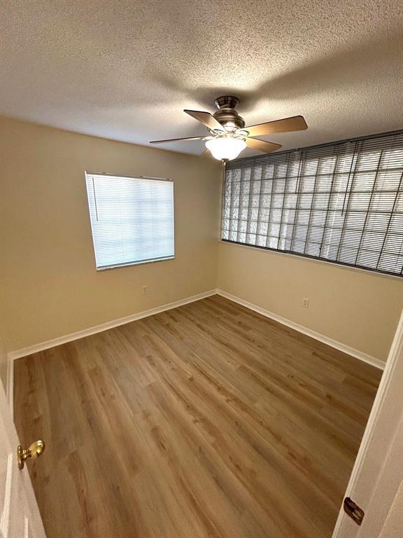 Building Photo - 5518 Willow Bend Trail