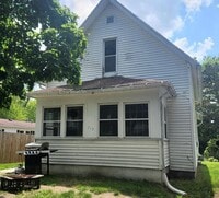 Building Photo - 513 W Trail St