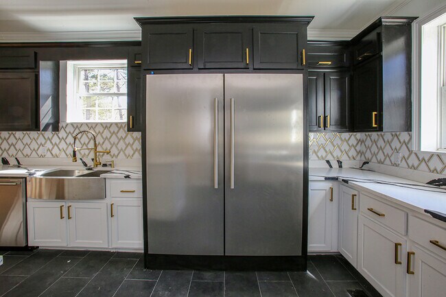 Building Photo - 1508 Mullis Rd