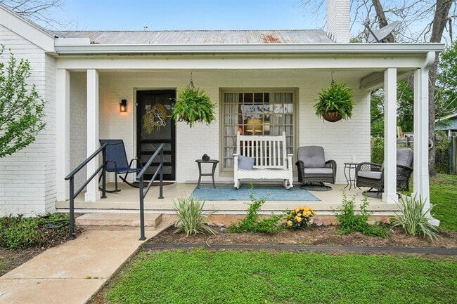 Building Photo - 801 Bishop St