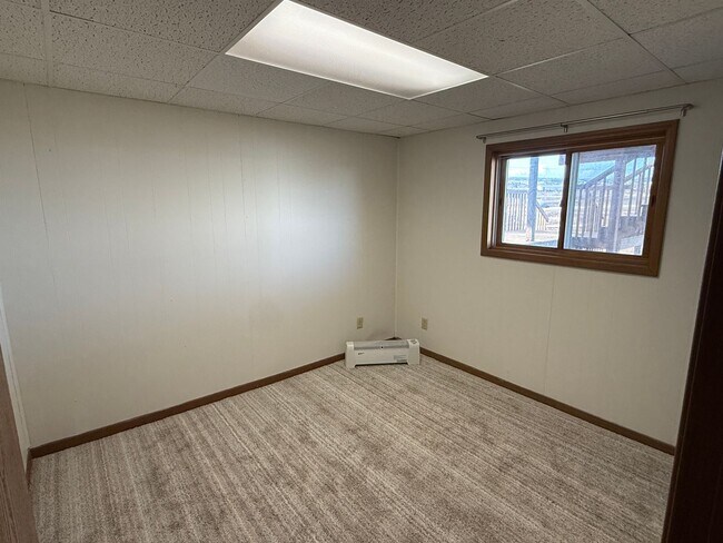 Building Photo - 4 Bedroom, 2 Bath Home for Rent in Black Hawk SD