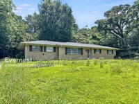 Building Photo - 409 4th Ave