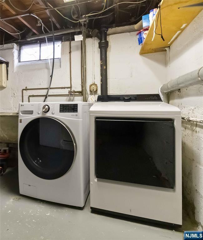 Building Photo - 31 Sherman Ave