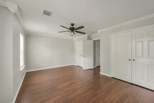 Building Photo - 11 Verbena Bend Pl