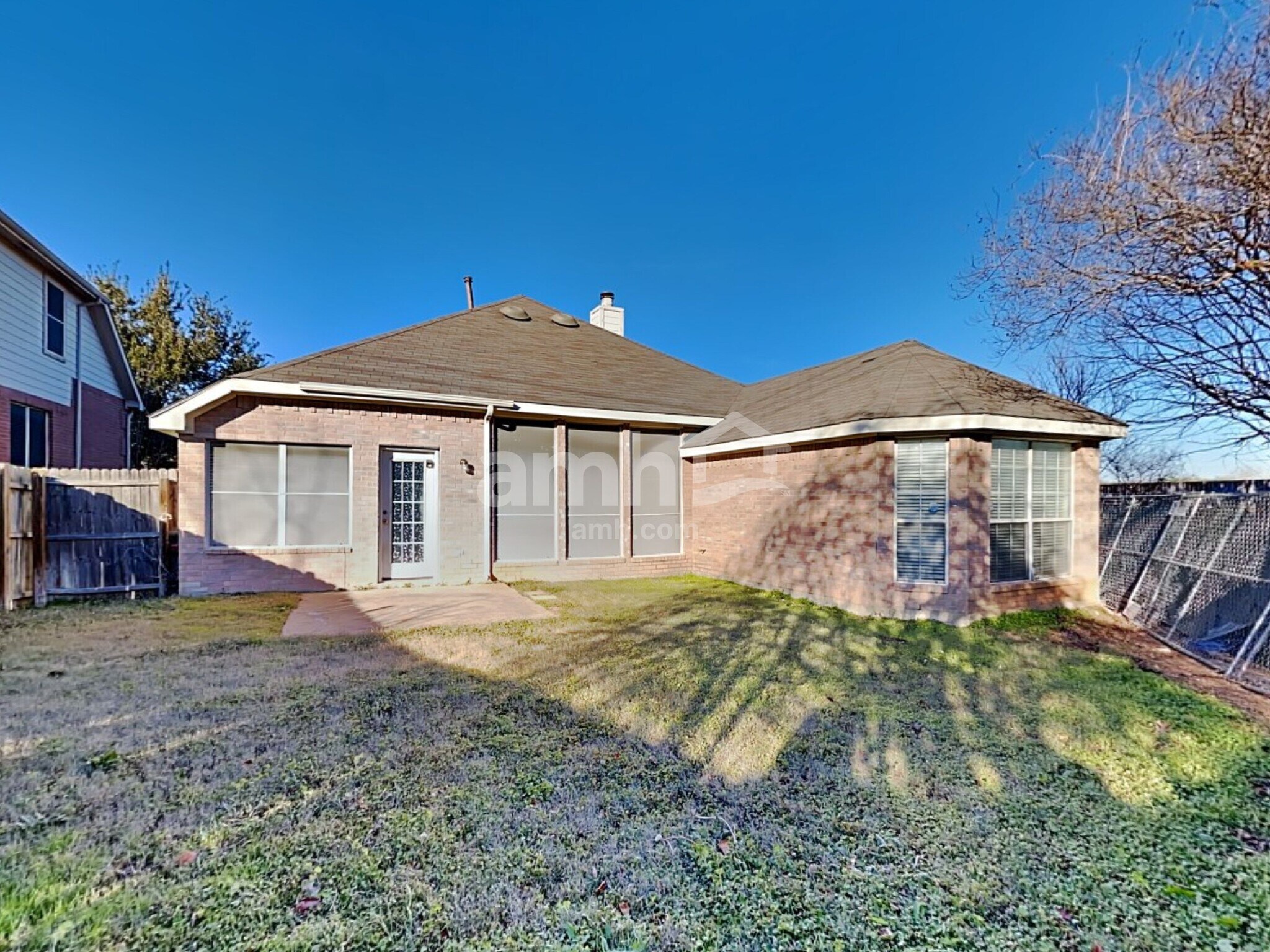 Building Photo - 4820 Davy Crockett Trail