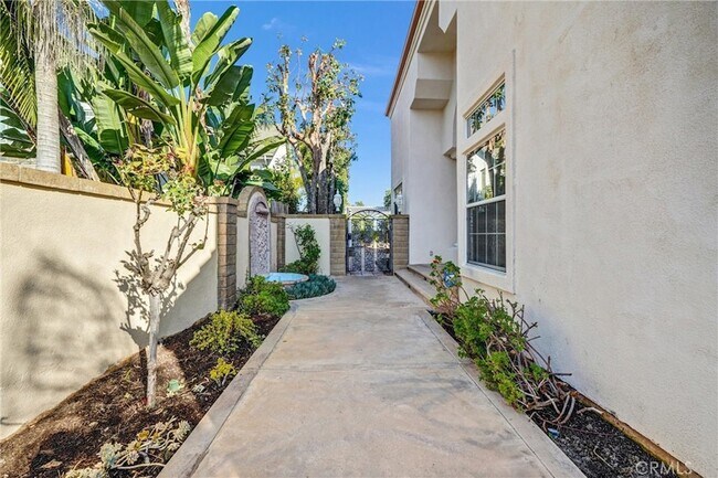 Building Photo - 25711 Wood Brook Rd