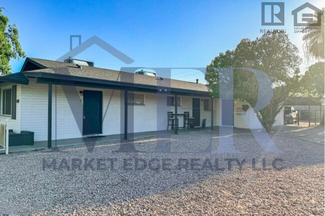 Building Photo - 4711