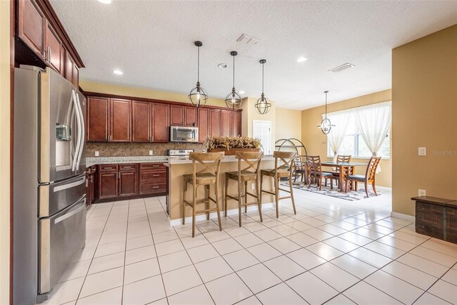 Building Photo - 207 Black Springs Ln
