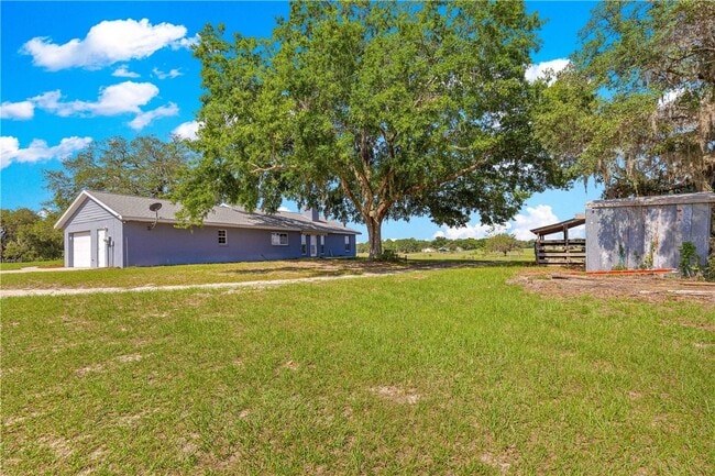 Building Photo - 3/2 Farm Home on 18.25 acres