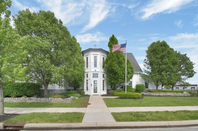 Building Photo - 5967 Canyon Creek Dr