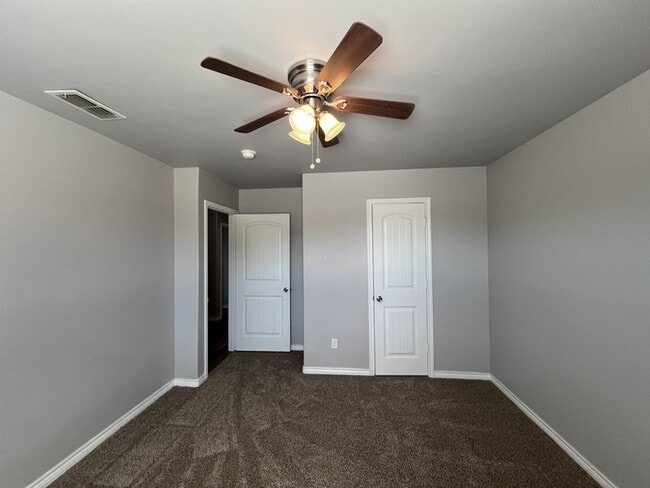 Building Photo - 3416 Itasca St