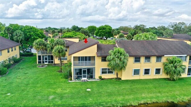 Building Photo - 8760 Azalea Ct