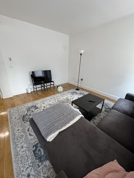 Building Photo - 772 Columbus Ave