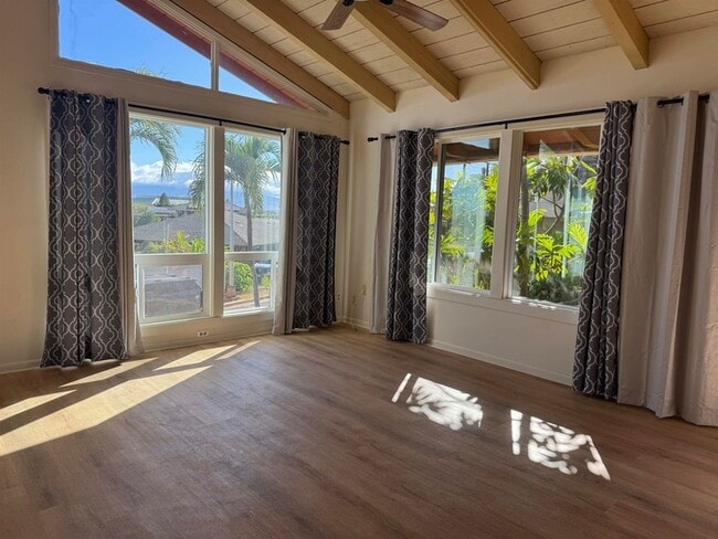 Building Photo - 137 Ipukula Way