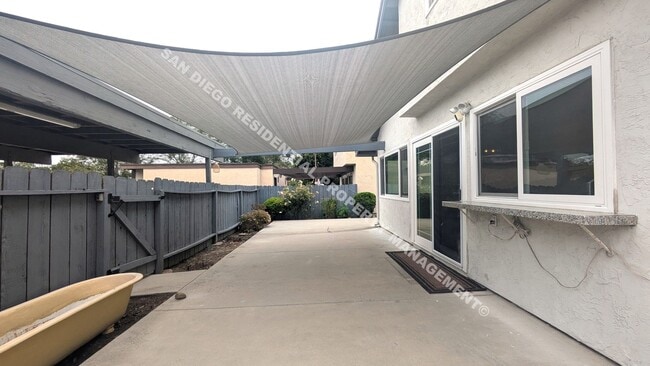 Building Photo - Light, Bright & Spacious 2-Story Home in t...