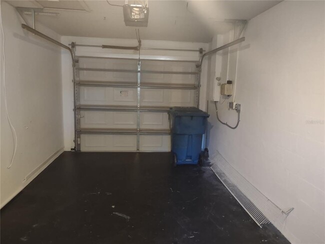 Building Photo - 11117 Upton St