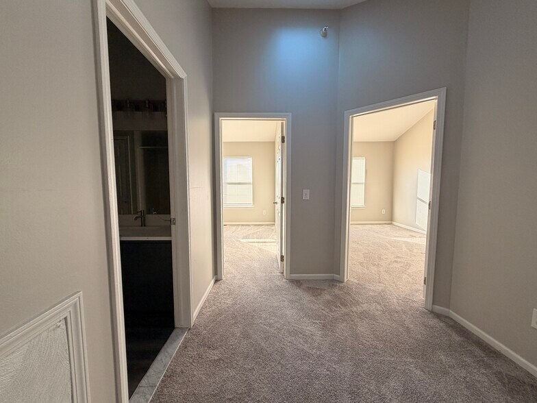 Building Photo - 2904 Prince Hall Dr