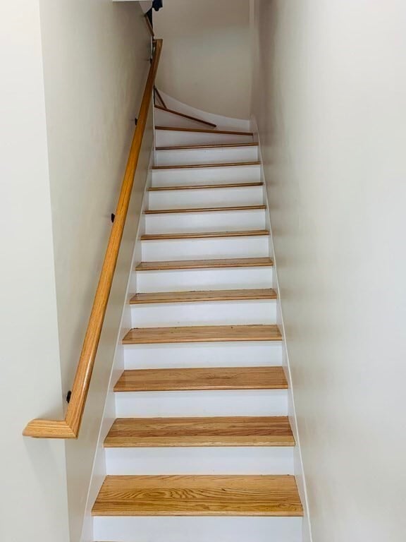 Building Photo - 85 Millet St