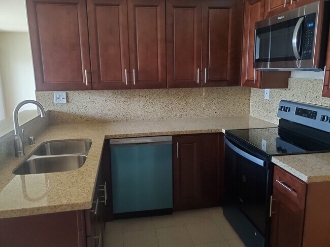 Building Photo - 1111 S Corning St